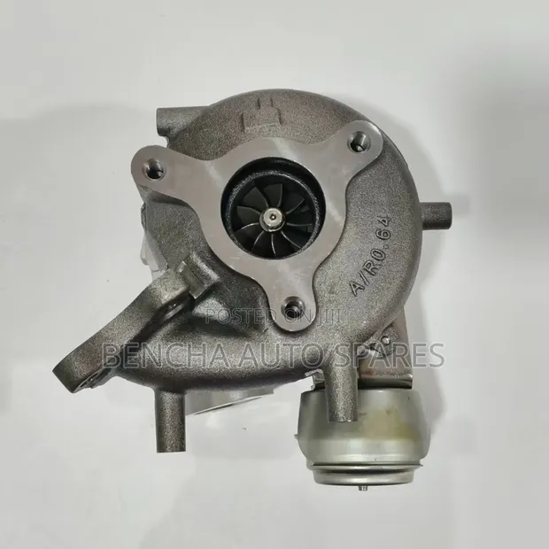 Injini ya Turbo Boost ya Nissan Navara YD25 - 1