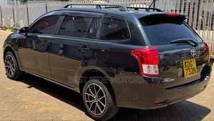 Toyota Corolla Fielder 1.5 Petrol FWD 2014