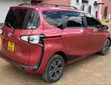 Toyota Sienta 1.5 FWD 2017 Maroon - 2