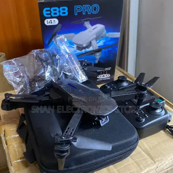 E88 Pro Foldable Drone with Camera and Screen - 1