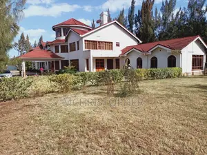 7 Bedroom Maisonette for Sale in Hardy, Karen