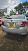 Toyota Allion 2011 Nyeupe - 5