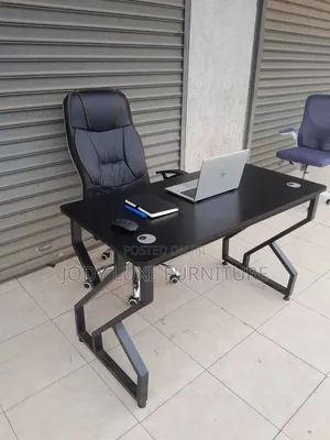 Kiti cha Ofisi cha Ngozi na Dawati