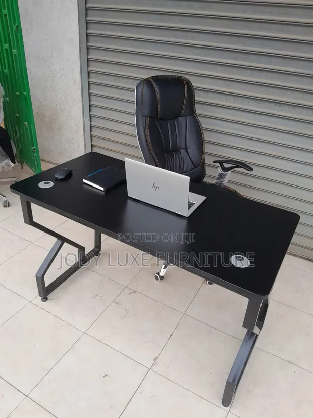 Boss Office Products Kiti cha Chuma na Kiti - 1