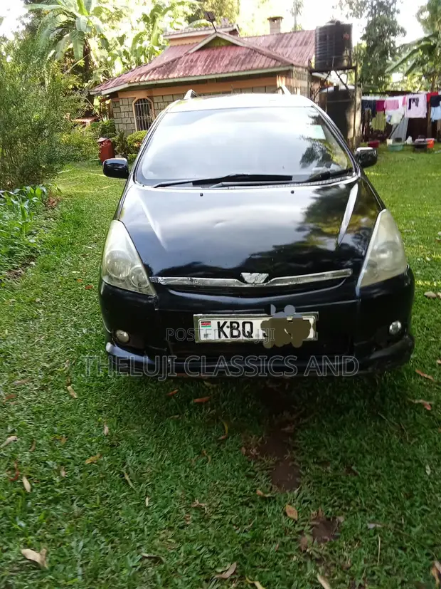 Toyota Wish 2009 Nyeusi - 1