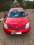 Toyota IST 2004 Red - 4