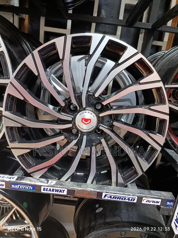 Tyres na Rims Mpya Kabisa - 1