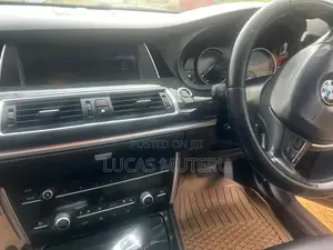 BMW 528i GT 2015 Black