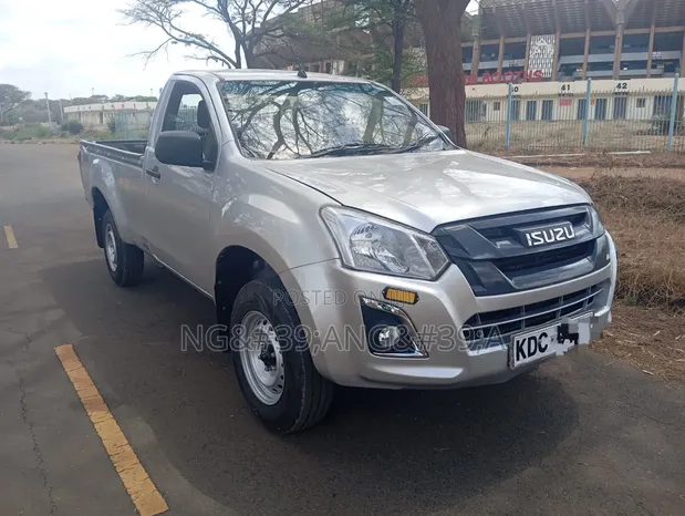Isuzu D-MAX 2021 Pickup - 1