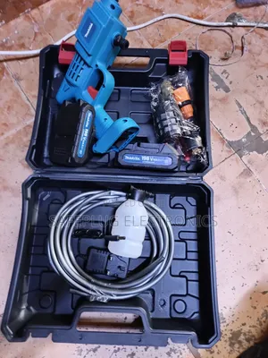 Makita 198Vmax Cordless High Pressure Car Washer Jet