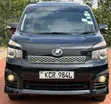 Toyota Voxy 2011 - 1