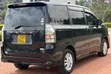 Toyota Voxy 2011 - 3
