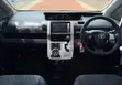 Toyota Voxy 2011 - 4