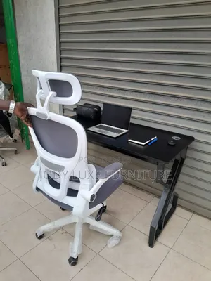 Office Chair with Adjustable Headrest - White
