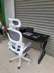 Kiti cha Ofisi chenye Headrest Inayoweza Kurekebishwa - Nyeupe - 1