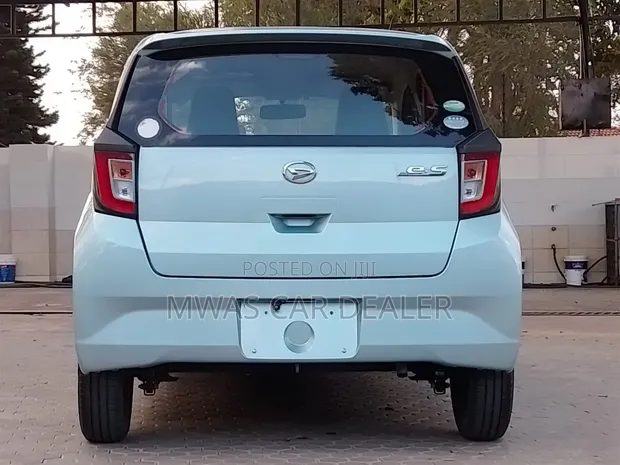 Daihatsu Mira 2019 Bluu - 1