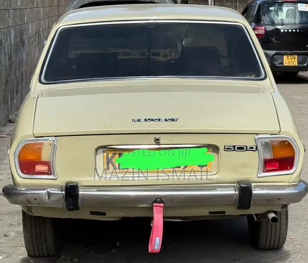 Peugeot 504 2002 Beige - 1