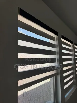 Brand New Horizontal Office Blinds