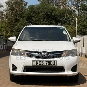 Toyota Corolla Fielder 1.5 Petrol FWD 2013