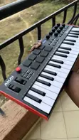 Akai MPK Miniplus MIDI Controller - 2