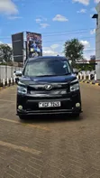 Toyota Voxy 2008 - 1