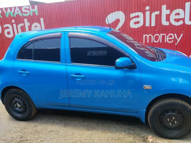 Nissan March 1.2 FWD 2012 Hatchback - 1