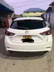 Mazda Axela 2017 Nyeupe - 3
