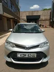 Toyota Corolla Fielder Hybrid 2017 Nyeupe - 1
