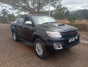 Toyota Hilux Double Cab 2010