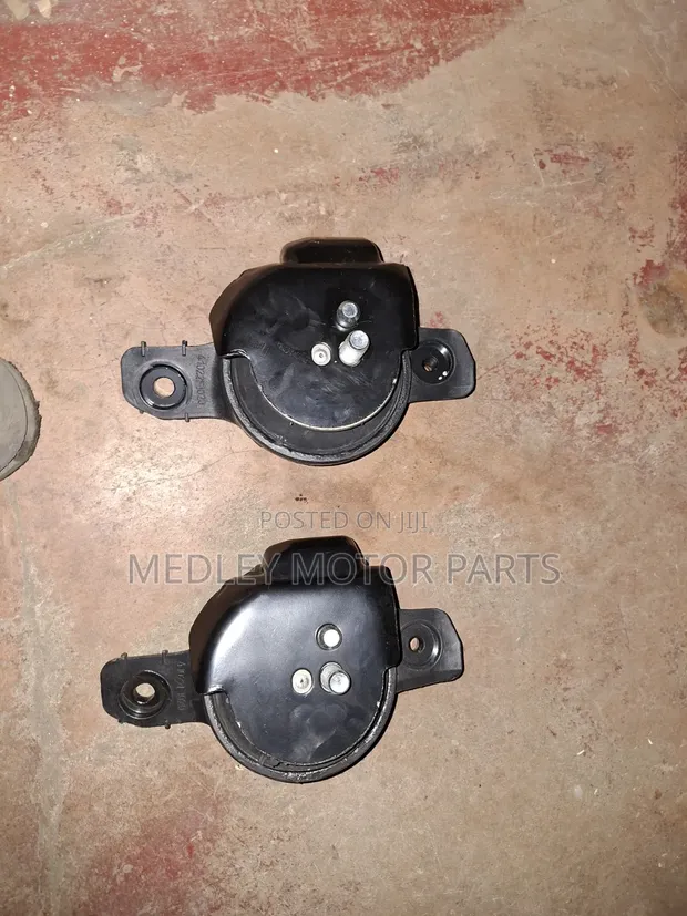 Toyota Premio Dashboard Clock (Used) - 1
