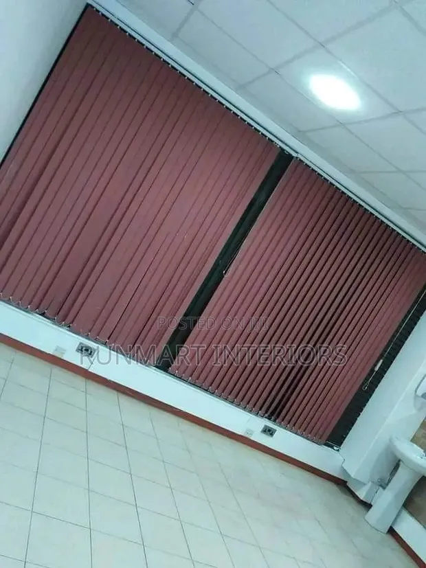Huduma za Kukarabati na Kusafisha Pazia za Vertical - 1