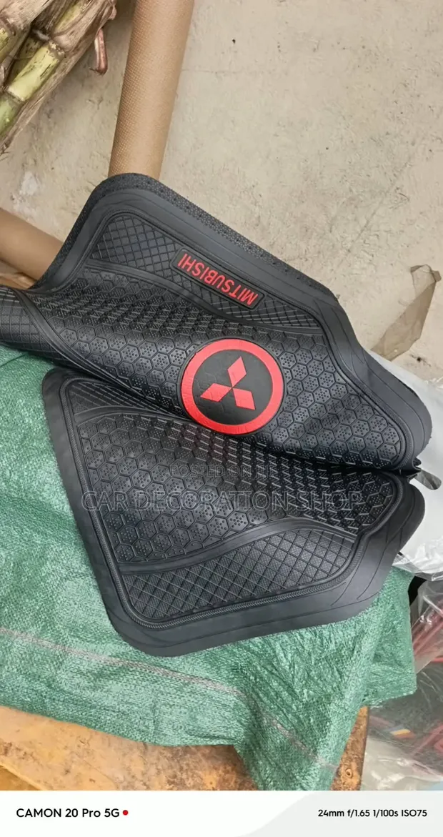 5pc Heavy Duty Rubber Carpet Mats - Brand New - 1