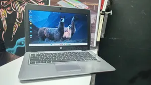 Laptop HP EliteBook 820 G3 - Core i5, 4GB RAM, 128GB SSD
