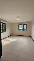 Nyumba ya Vyumba 5 vya Kulala inapangishwa Hardy, Karen - 2