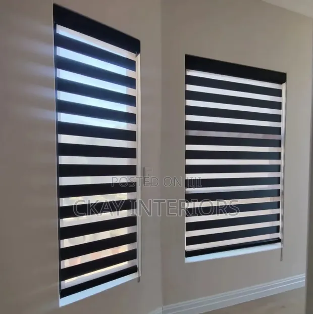 Horizontal Blinds for Office Windows - 1