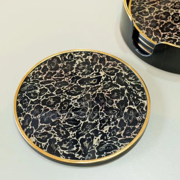 5pcs Handcrafted Marble Gold Round Serving Plates Mats - 1