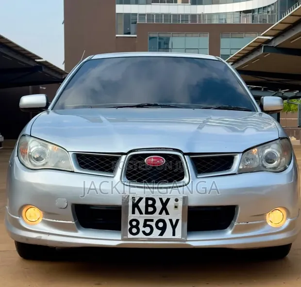 Subaru Impreza GG2 2006 Nyeupe - 1
