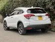 Honda Vezel 1.5 2WD 2014 White - 3
