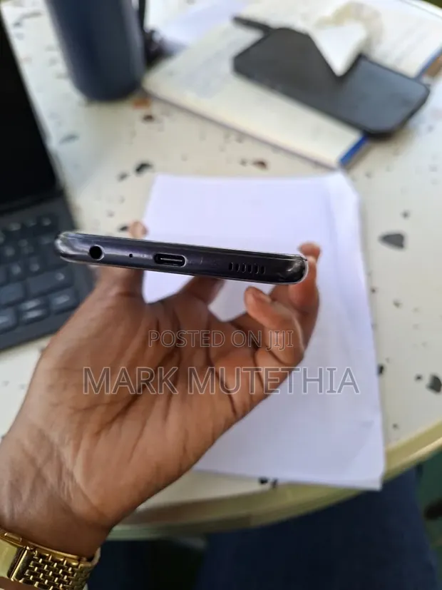 Samsung Galaxy F34 128GB Black - 1
