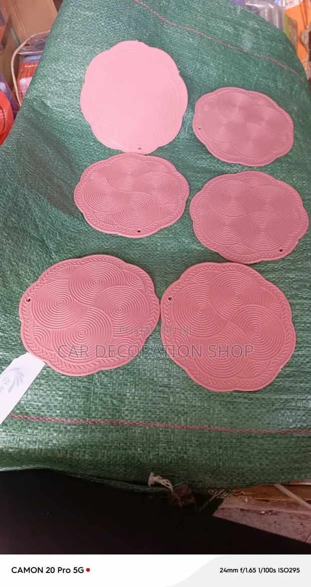 6pcs Silicone Heat Resistant Mats/Hot Pads - 1