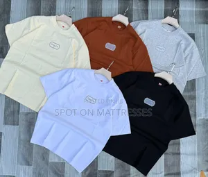 T-Shirt za Christian Dior za Mchezo wa Mduara