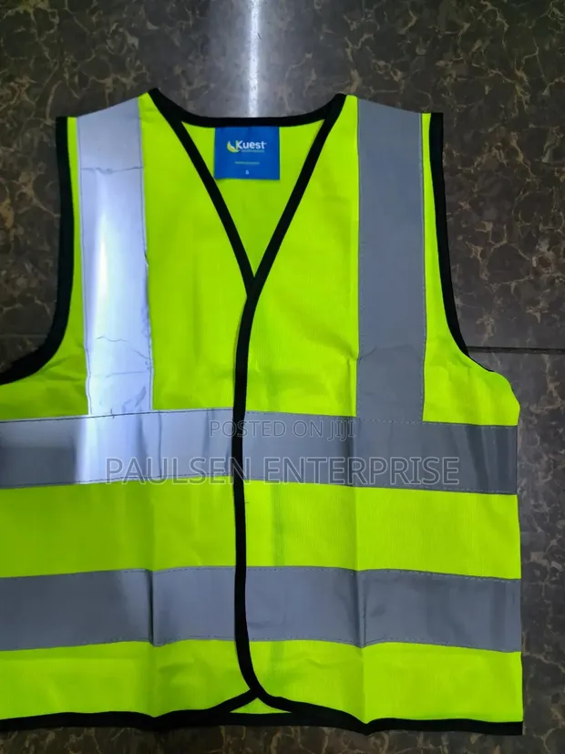 High-Visibility Safety Vest / Reflector Jacket - 1