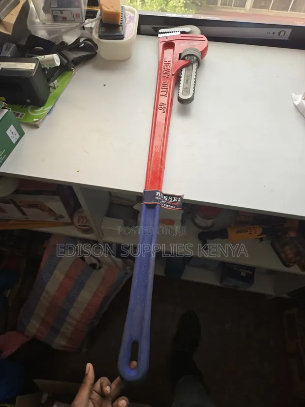 Rossel 48" Heavy Duty Plumber's Pipe Wrench - 1