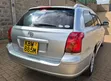 Toyota Avensis 2006 Nyeupe - 5
