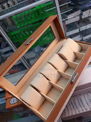 Elegant 6 Slot Watch Organiser - Brown