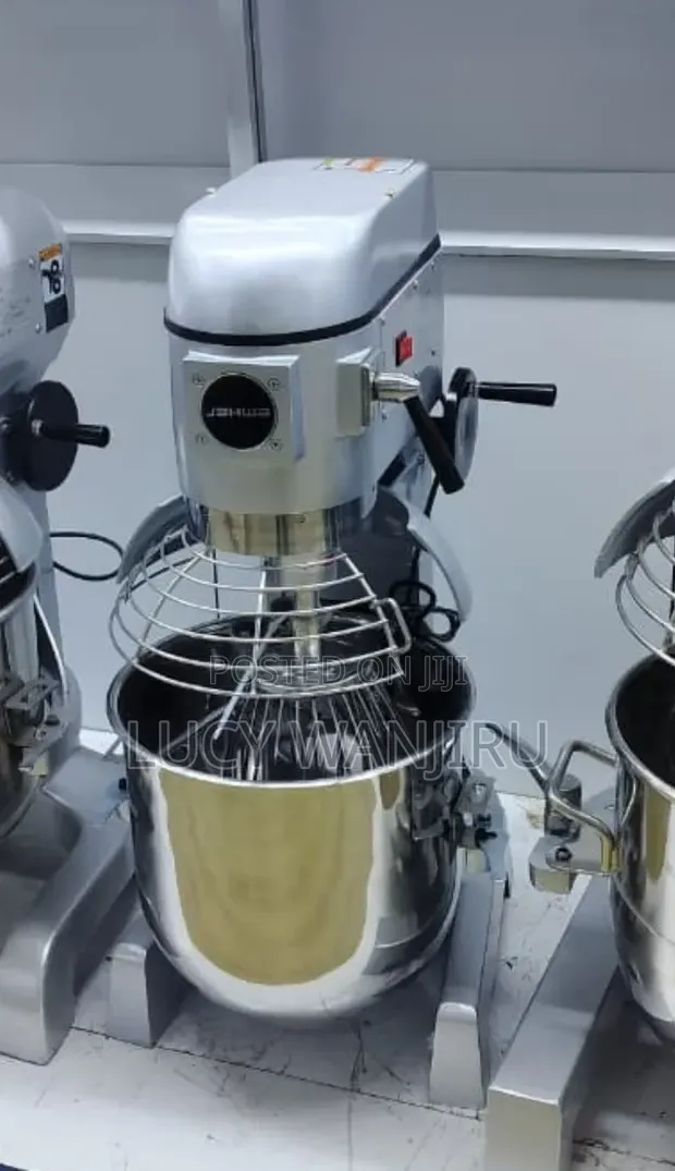 Restocked Electric Dough Mixer - 20L - 1