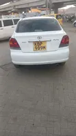 Toyota Platz 2005 White - 5