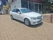 Mercedes-Benz C200 2009 Nyeupe - 2