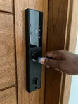 Smart Door Lock na Kidole, Nenosiri, Kadi & App Control - 1
