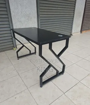 Boss Office Products Combo Desk - Nyumbani na Ofisi